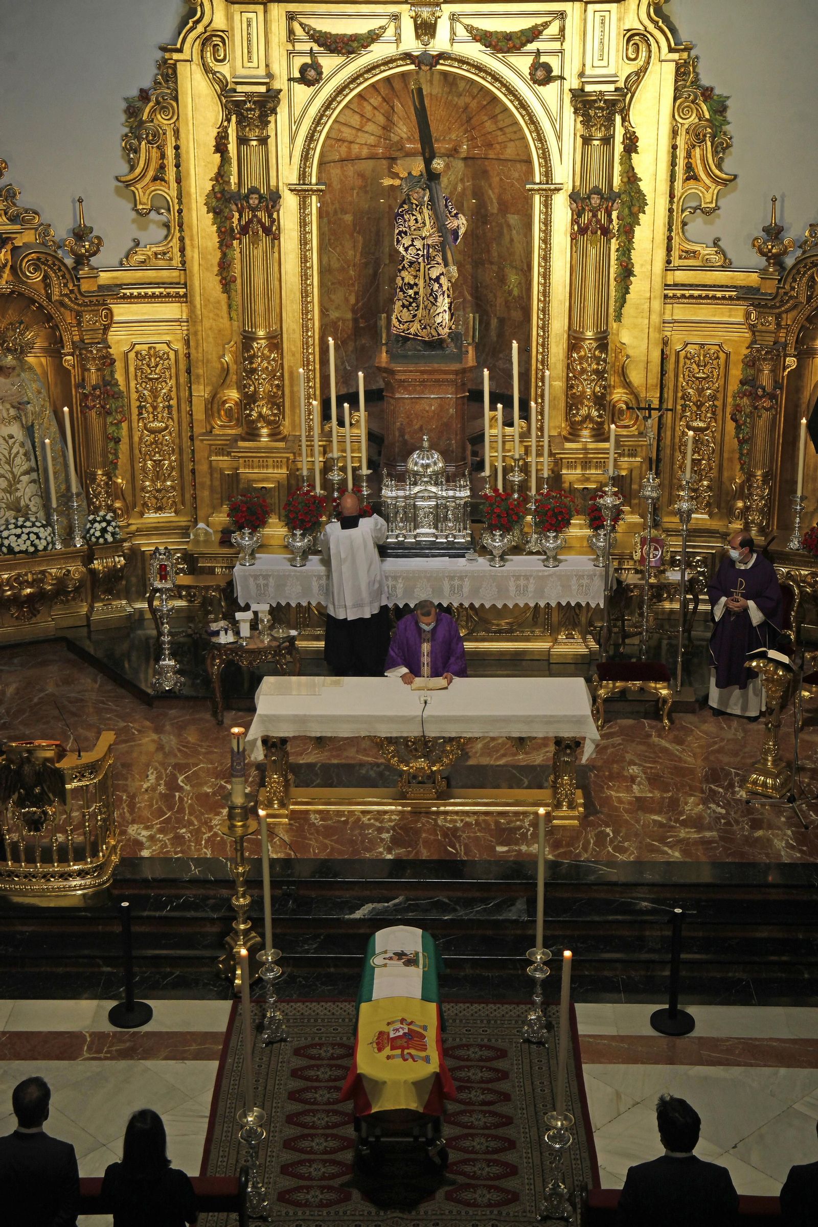 Funeral Manuel Clavero en el Gran Poder