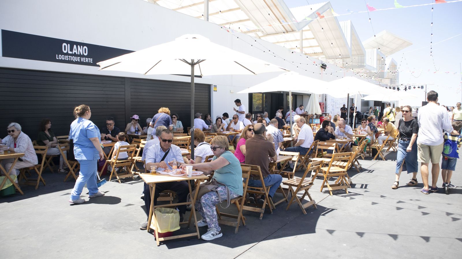 Imágenes del sábado en la 'IX Feria de la Gamba y el Marisco de Huelva'