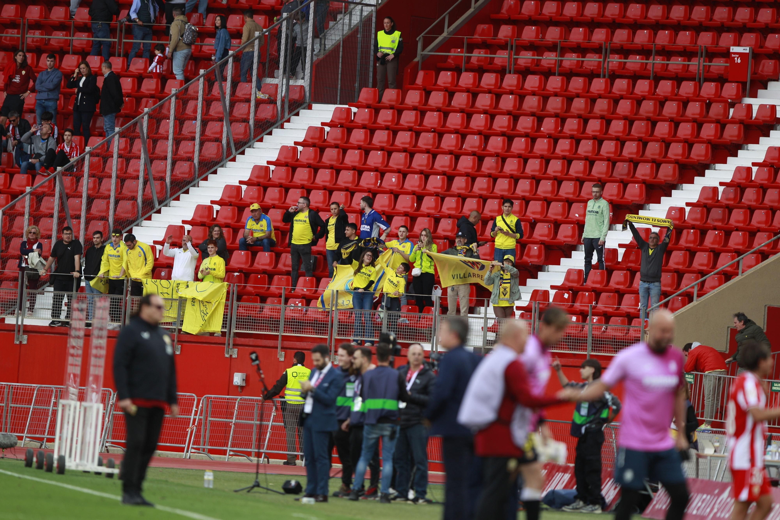 Las mejores imágenes del partido de fútbol U.D. Almería-Villarreal C.F.