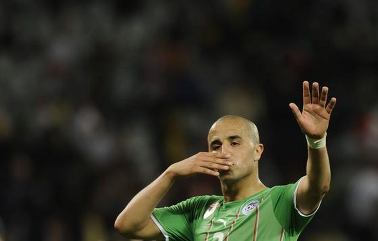 Inglaterra empata con Argelia en su segundo partido en el Grupo C. / AFP