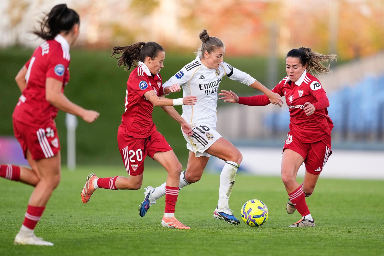 Las fotos del Real Madrid-Sevilla FC Femenino