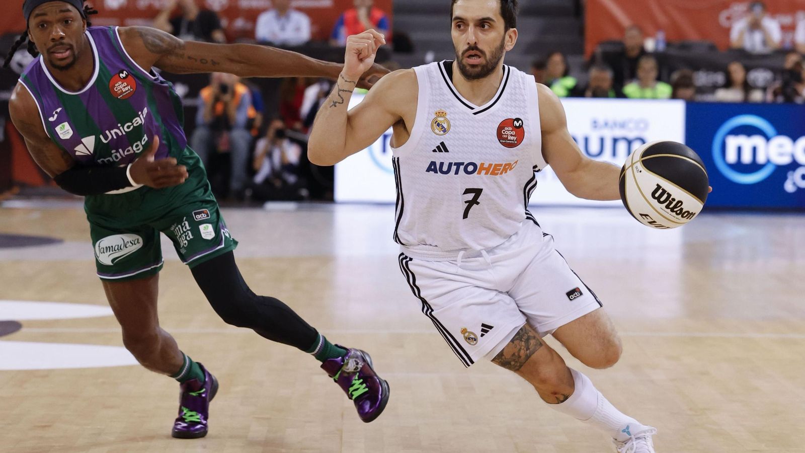 El Unicaja, campeón de Copa: Todas las imágenes del partido, la fiesta y la llegada a Málaga