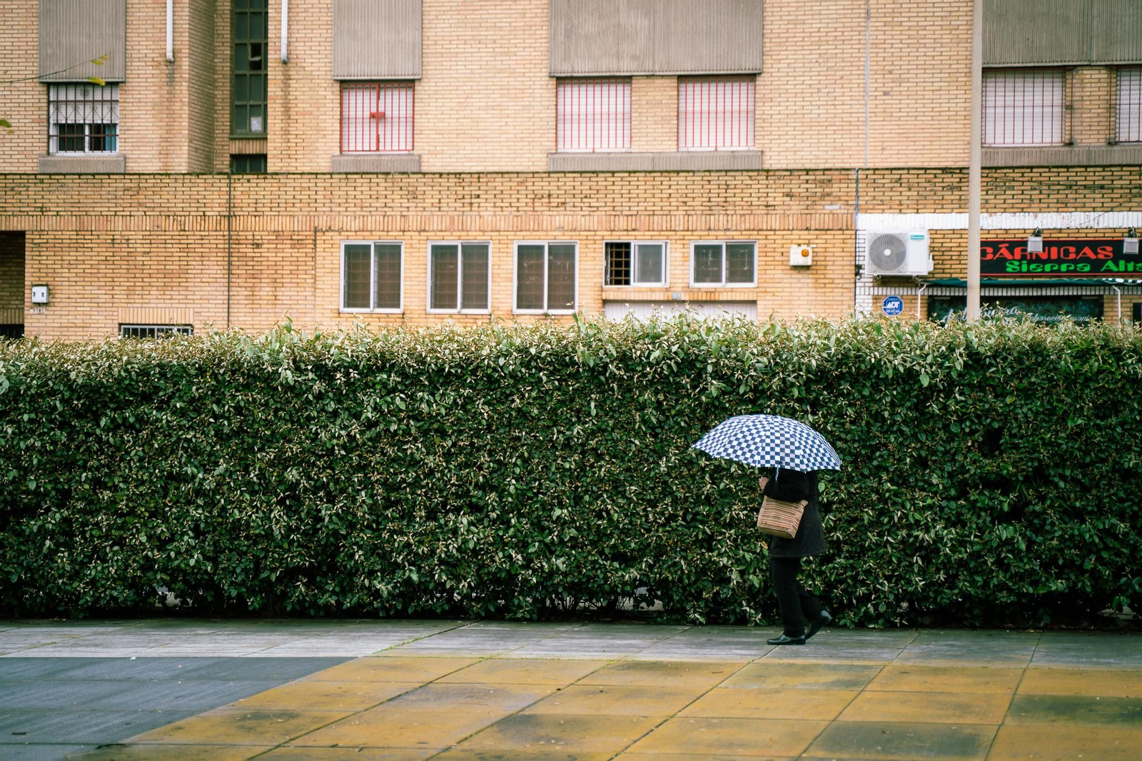 Imágenes del viernes 4 de abril en Huelva