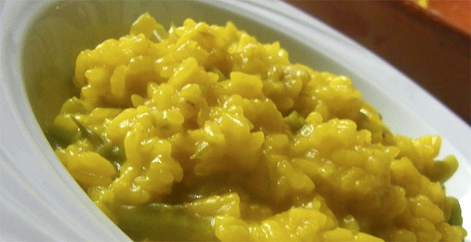 Arroz con espárragos amargueros