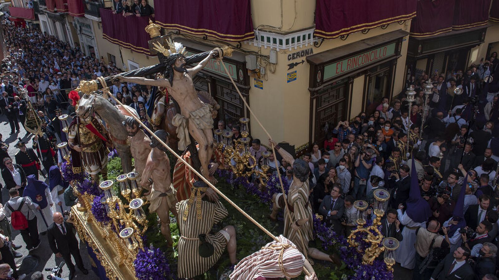 El misterio de la Exaltación llegará hasta la Alameda en el Santo Entierro Grande
