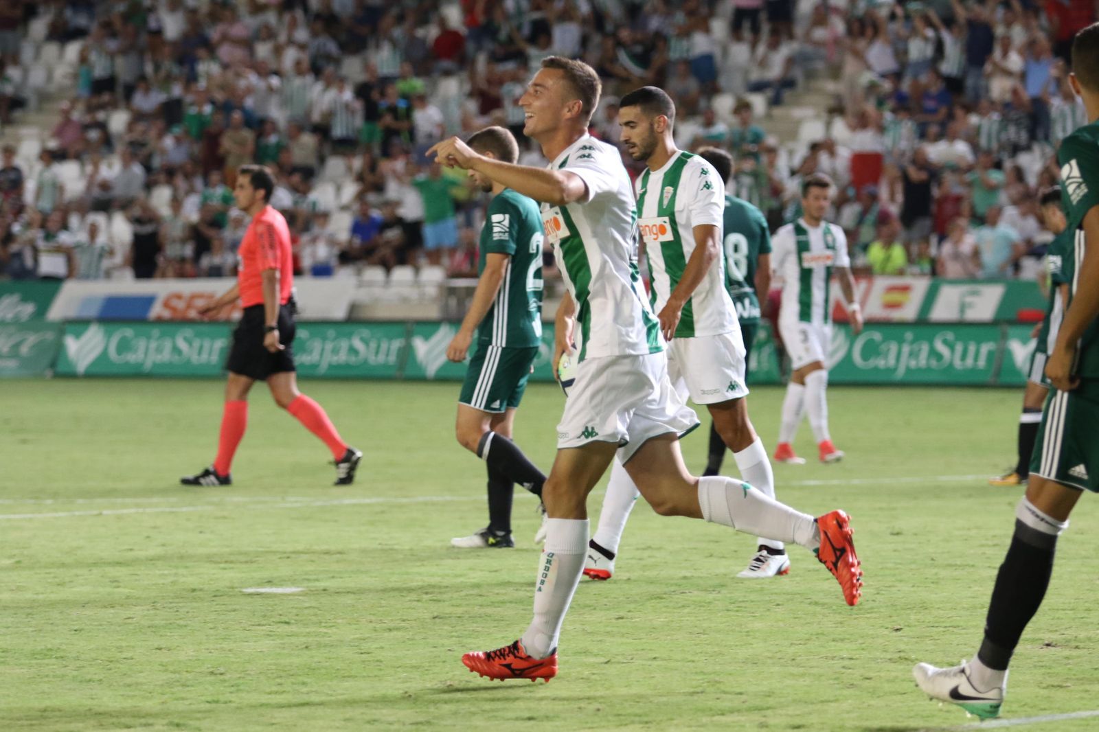 Las imágenes del amistoso Córdoba-Betis