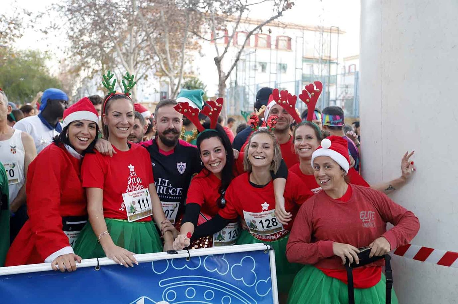 Imágenes de la carrera de San Silvestre en Huelva