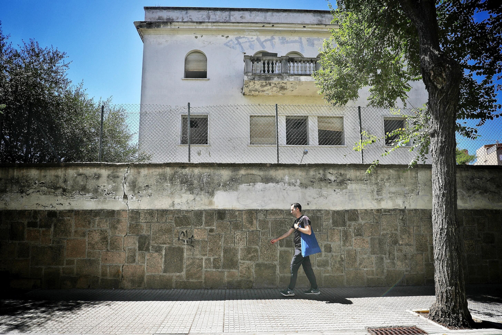 Los vecinos de San Severiano le plantan cara al Ayuntamiento de Cádiz