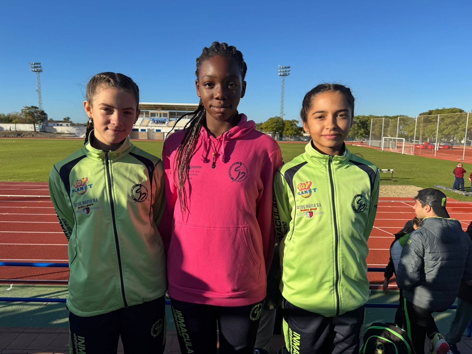 Las tres representantes del Inmaculada.