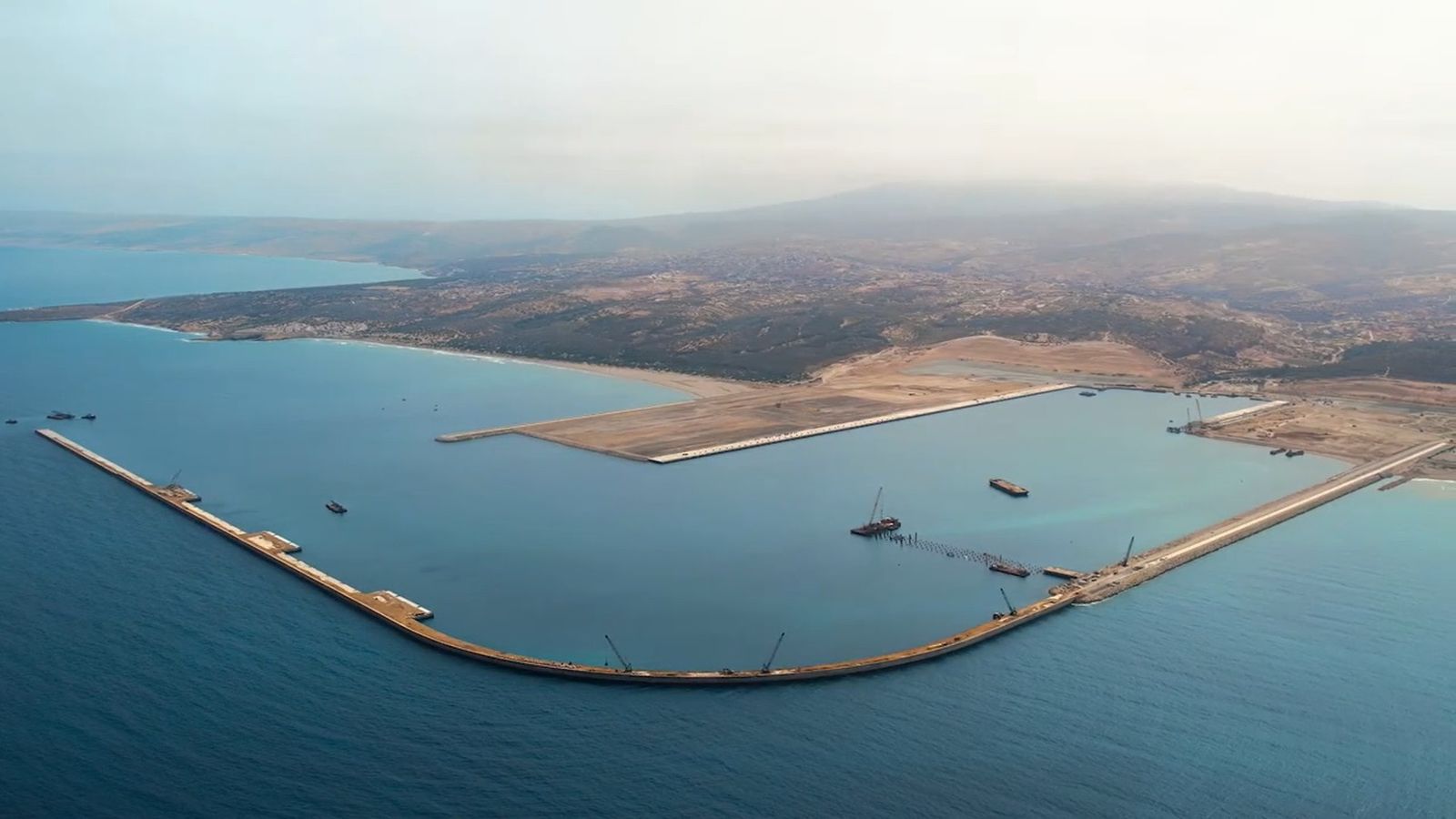 La obra civil del puerto de Nador West Med, ya terminada.