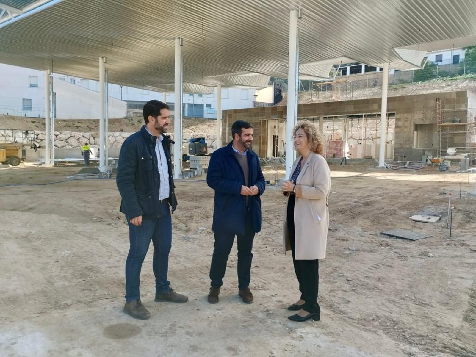 La parlamentaria popular Rosa Fuentes junto al alcalde de Loja, Joaquín Camacho