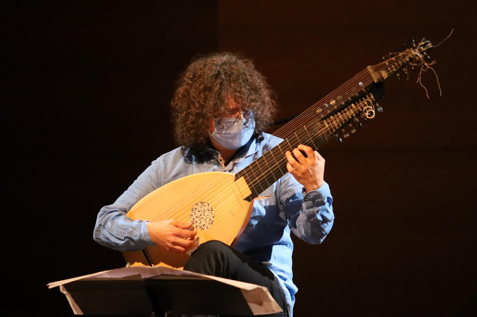 Enrike Solinís, Bach y el laúd.