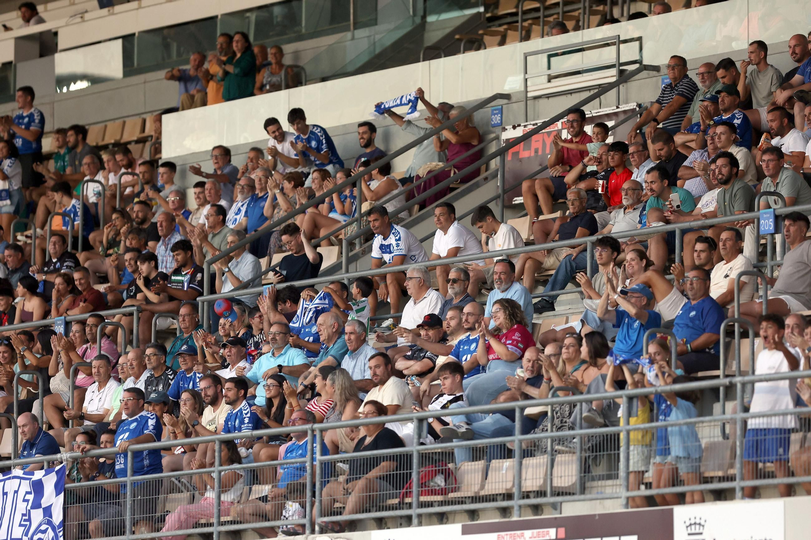 Búscate en el amistoso entre el Xerez DFC y el Ceuta B en Chapín