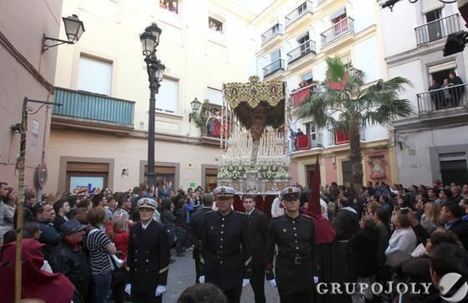 Venerable, Mercedaria y Lasaliana Cofradía de Penitencia de Nuestro Padre Jesús de la Sentencia y Nuestra Señora del Buen Fin. 

Foto: Jesus Marin
