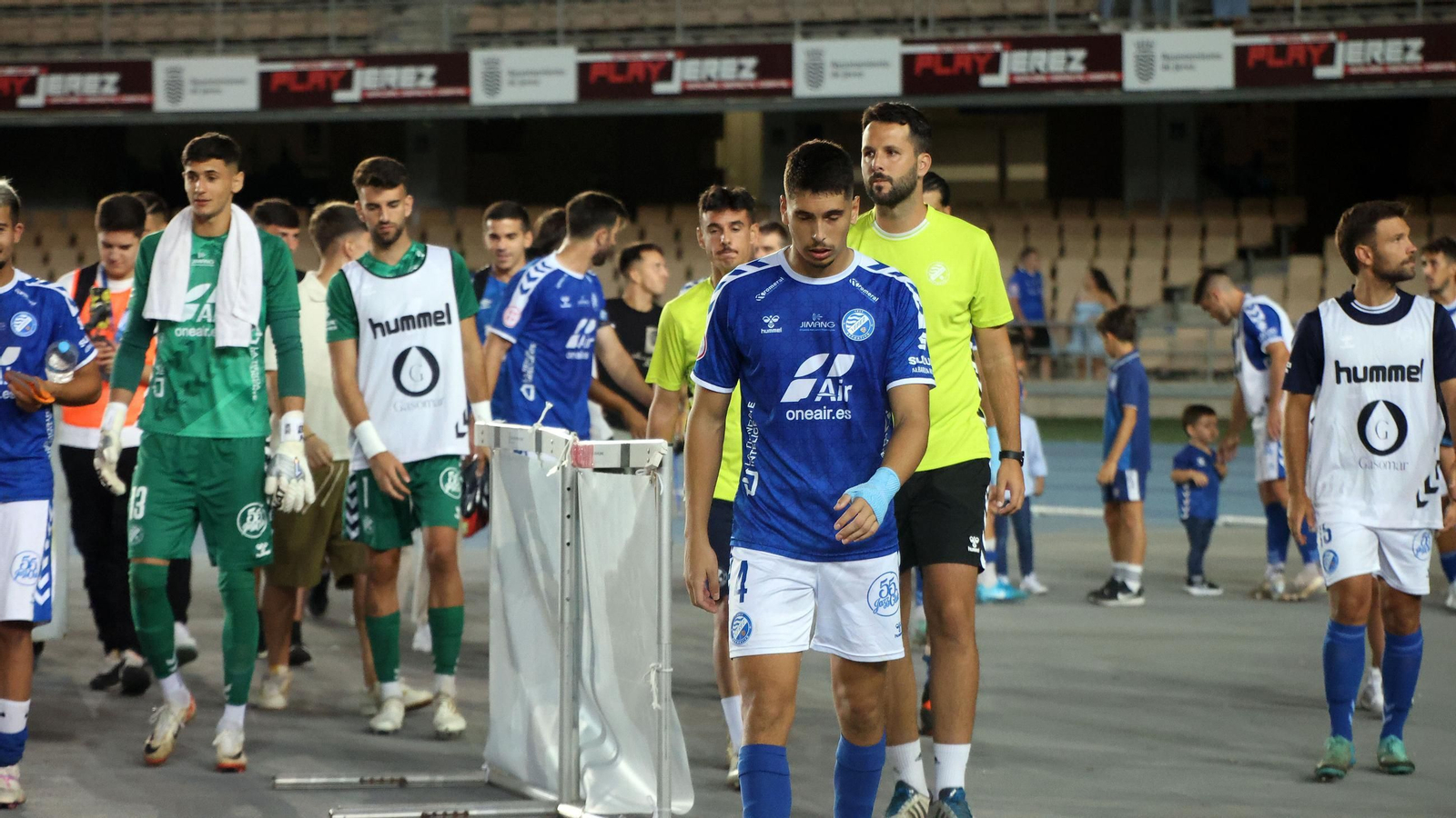 Imágenes del partido entre Xerez DFC y Juventud Torremolinos en Chapín