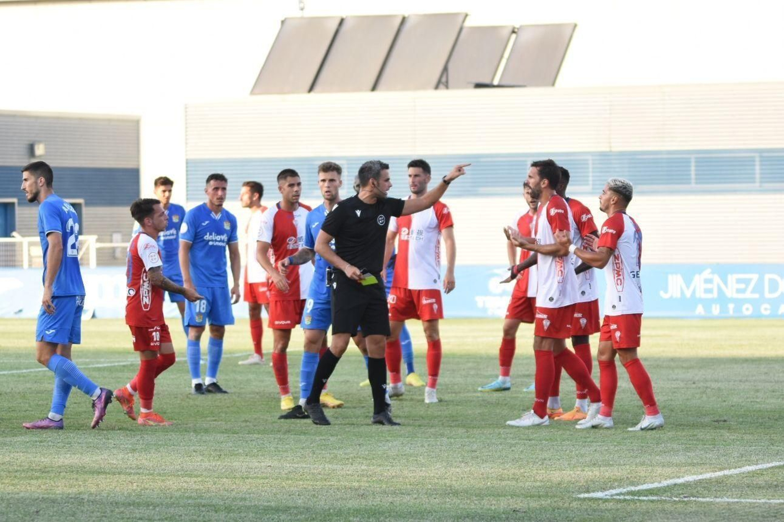 Las fotos del Fuenlabrada-Algeciras (2-0)