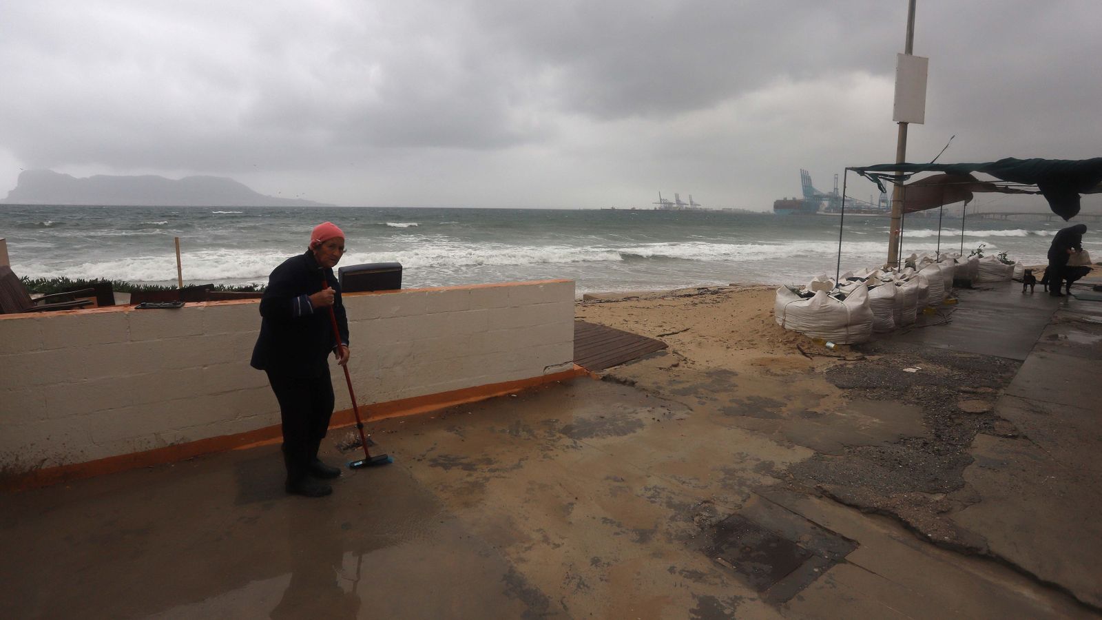 Fotos del temporal de levante en el Campo de Gibraltar