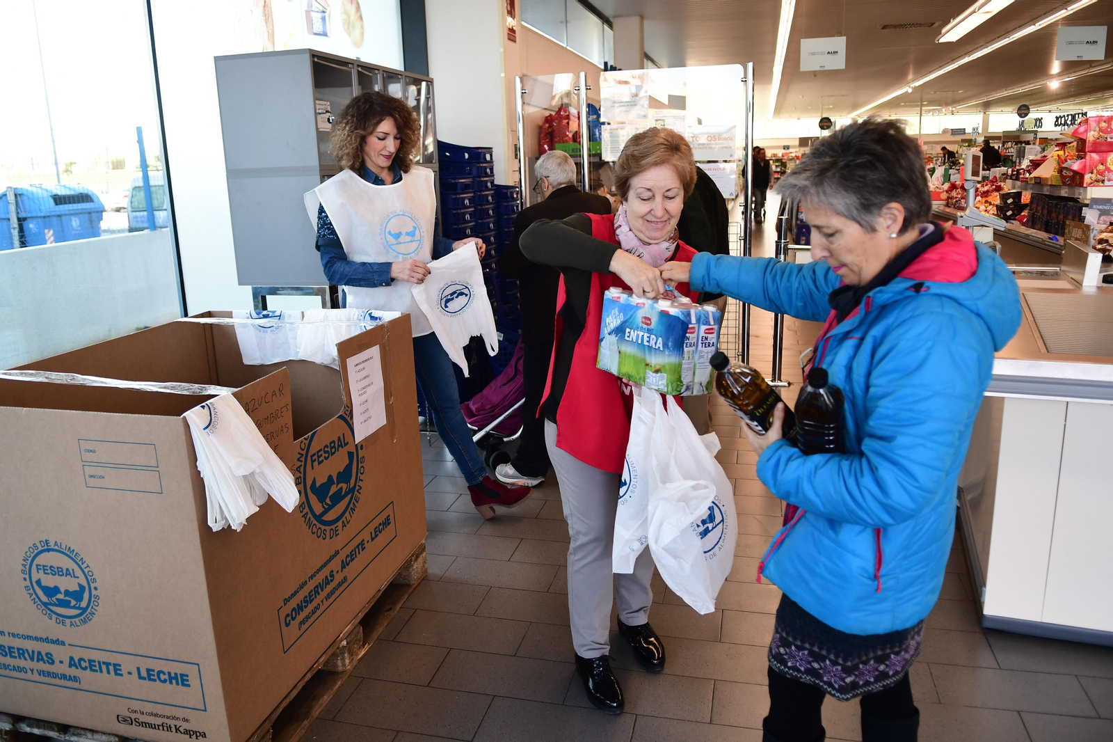 La Gran Recogida del Banco de Alimentos en Córdoba, en imágenes