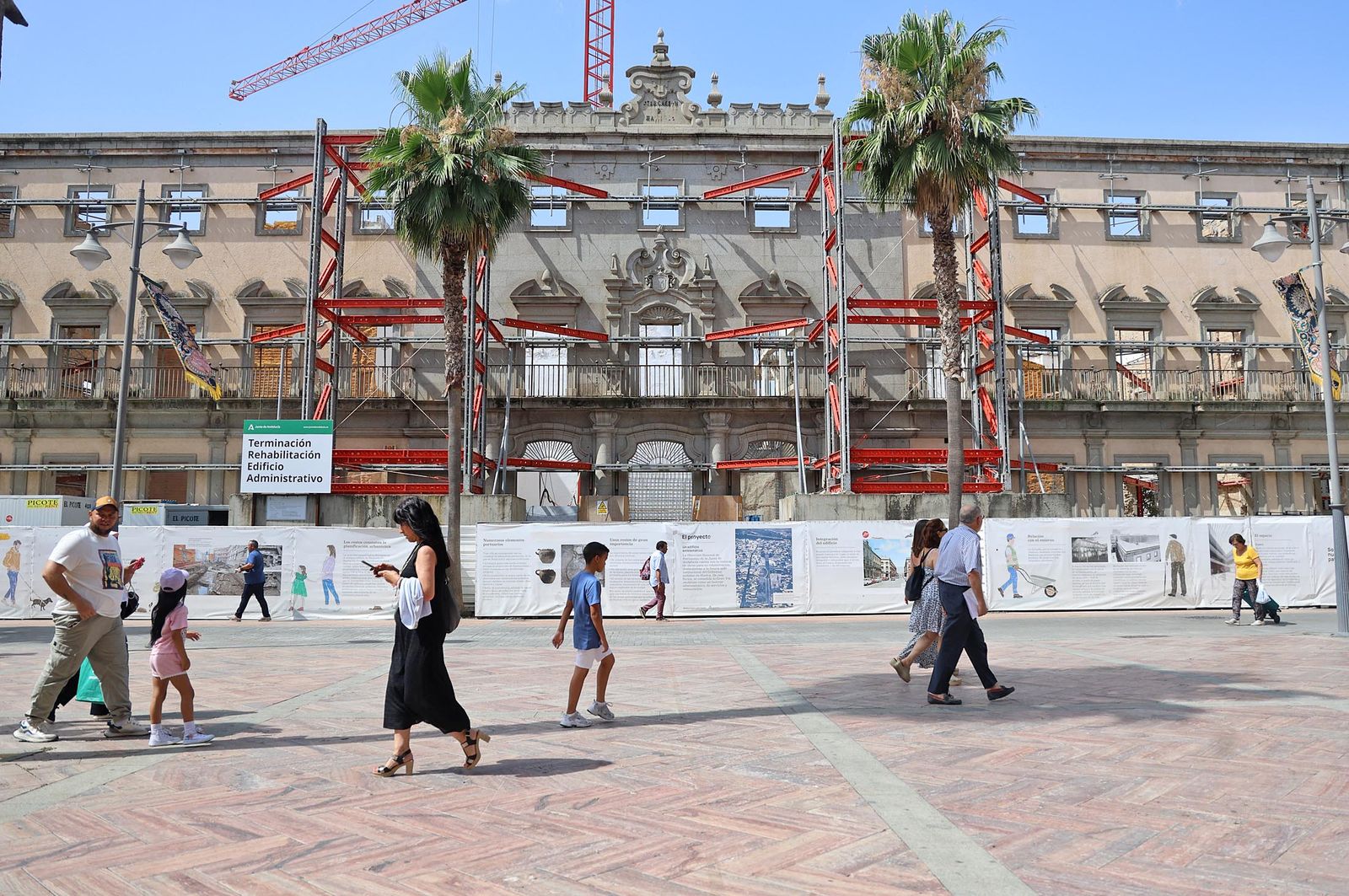 Imágenes del lunes 23 de junio en Huelva