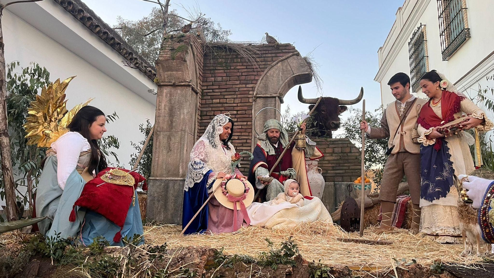 Escena del Nacimiento, que, como el resto de las que componen este Belén viviente, se representa de forma estática y con los personajes permaneciendo inmóviles