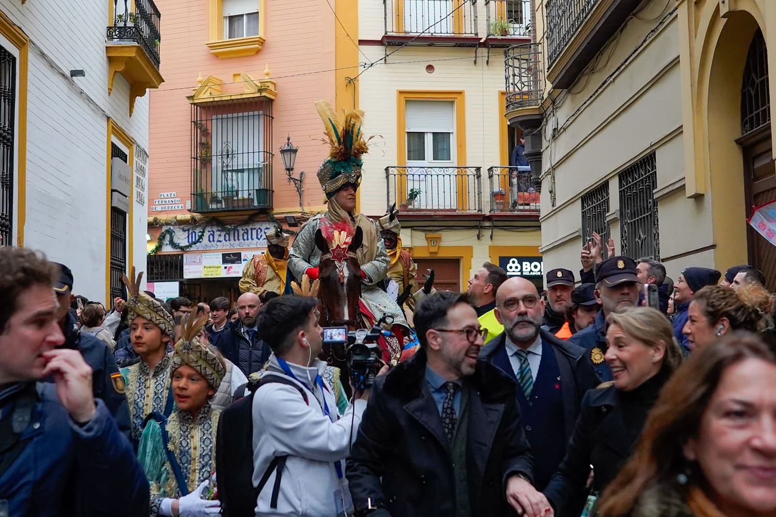 Las fotos del Heraldo Real en Sevilla