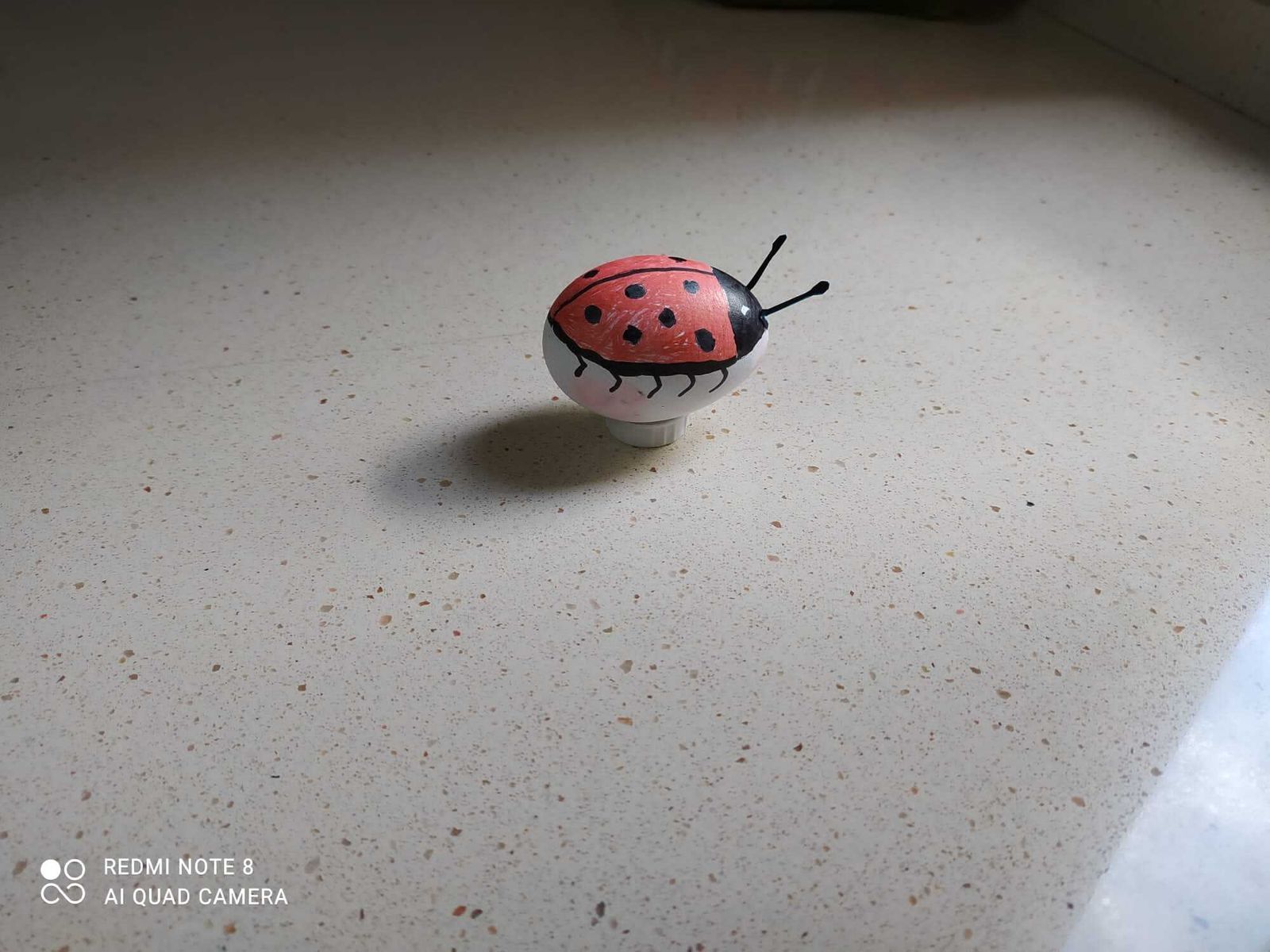 La singular tradición de los huevos pintados de Pascua de Fuente Carreteros, en fotografías