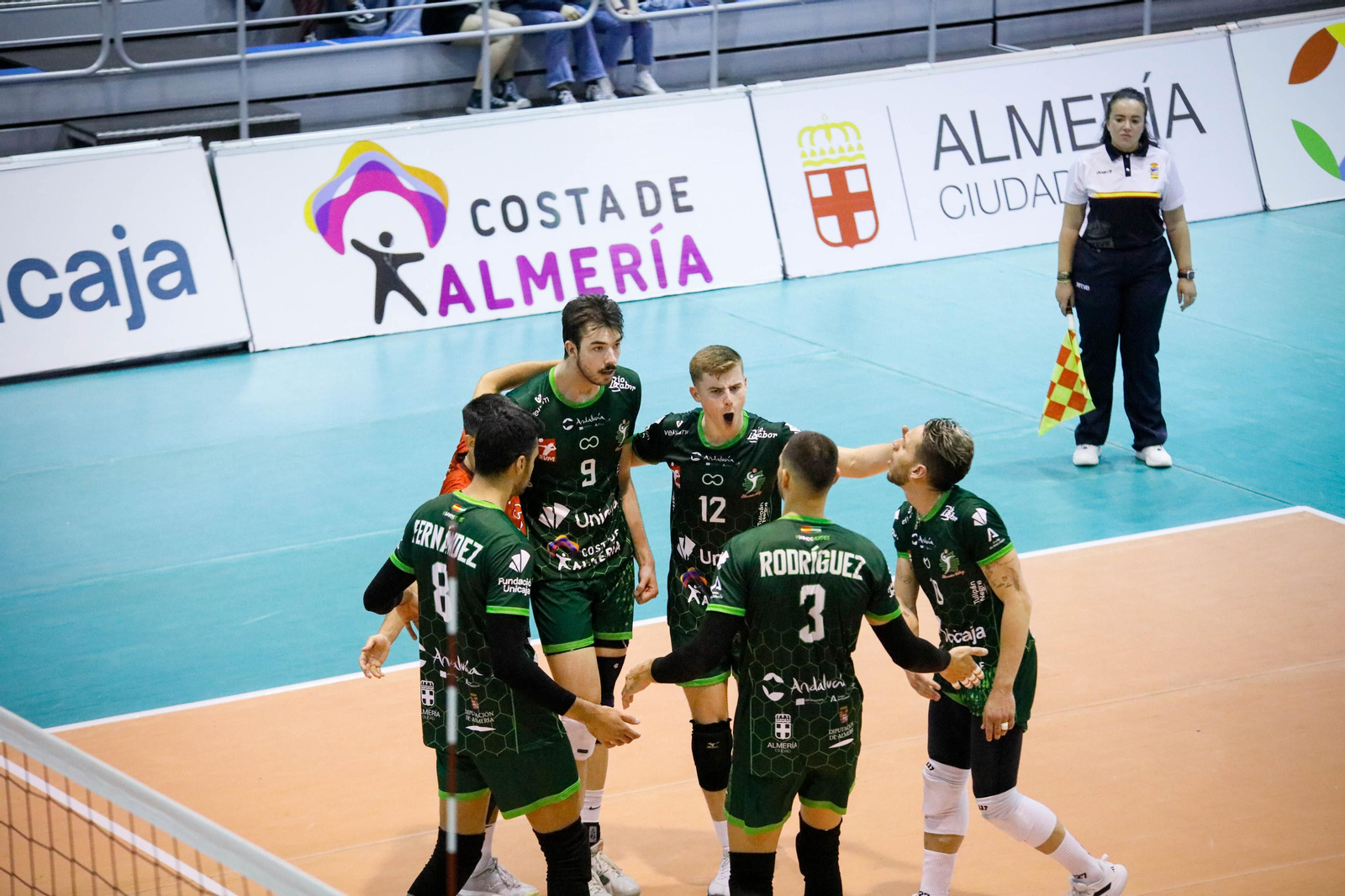 Imágenes del partido entre Unicaja Almería y Grupo Herce Soria