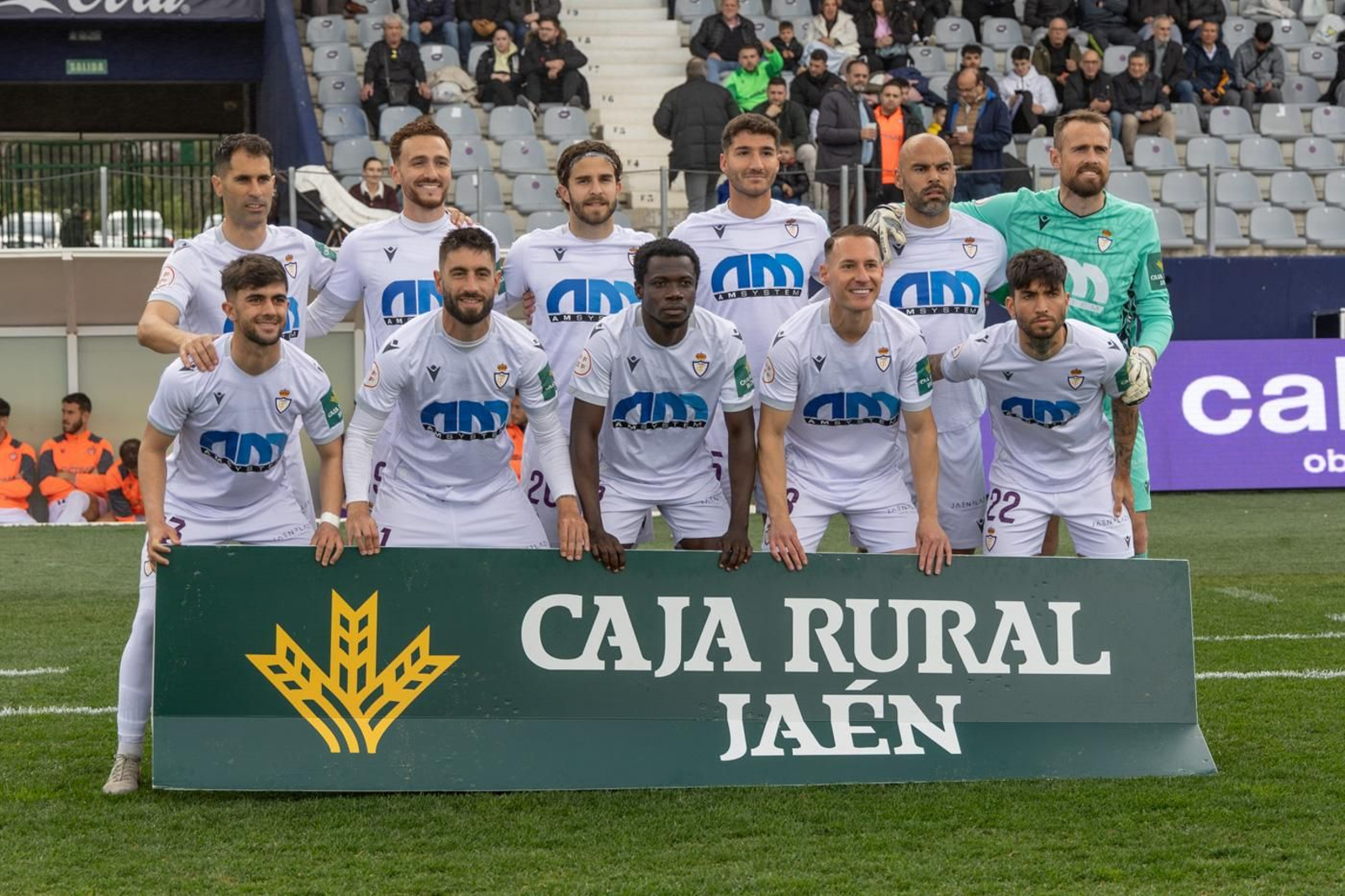 Las mejores fotos de la goleada del Real Jaén al Poli Ejido