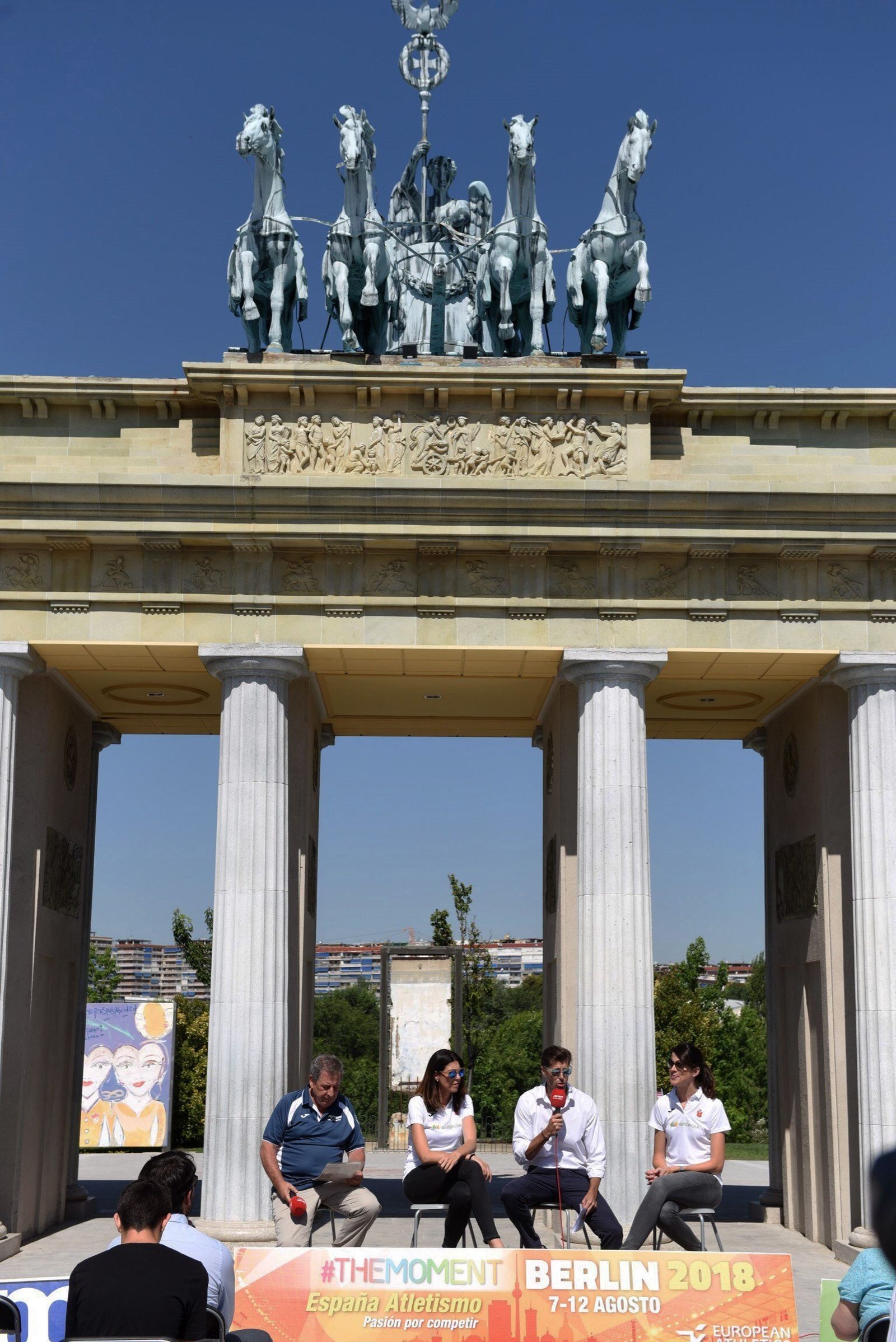 Presentación del equipo español.
