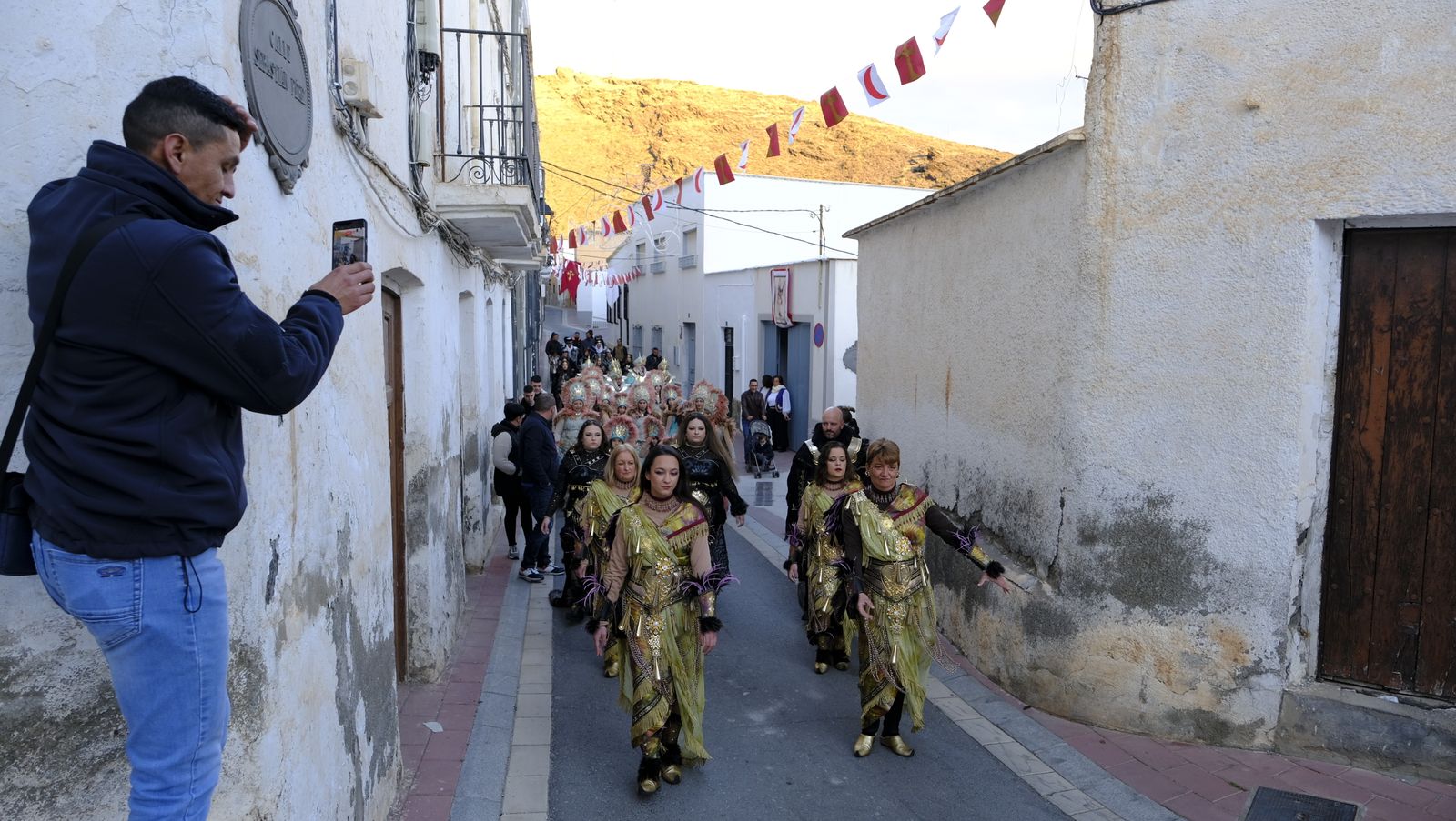 Gérgal festeja los Moros y Cristianos a lo grande