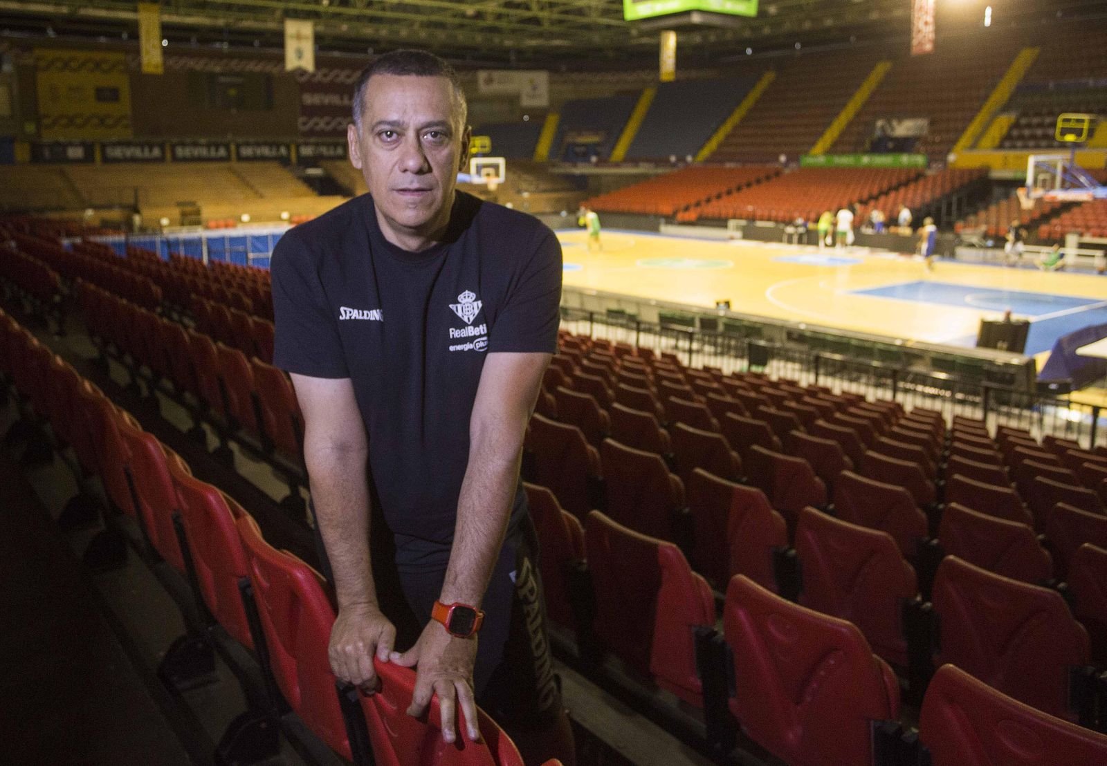 Alejandro Martínez durante la entrevista./JUAN CARLOS MUÑOZ