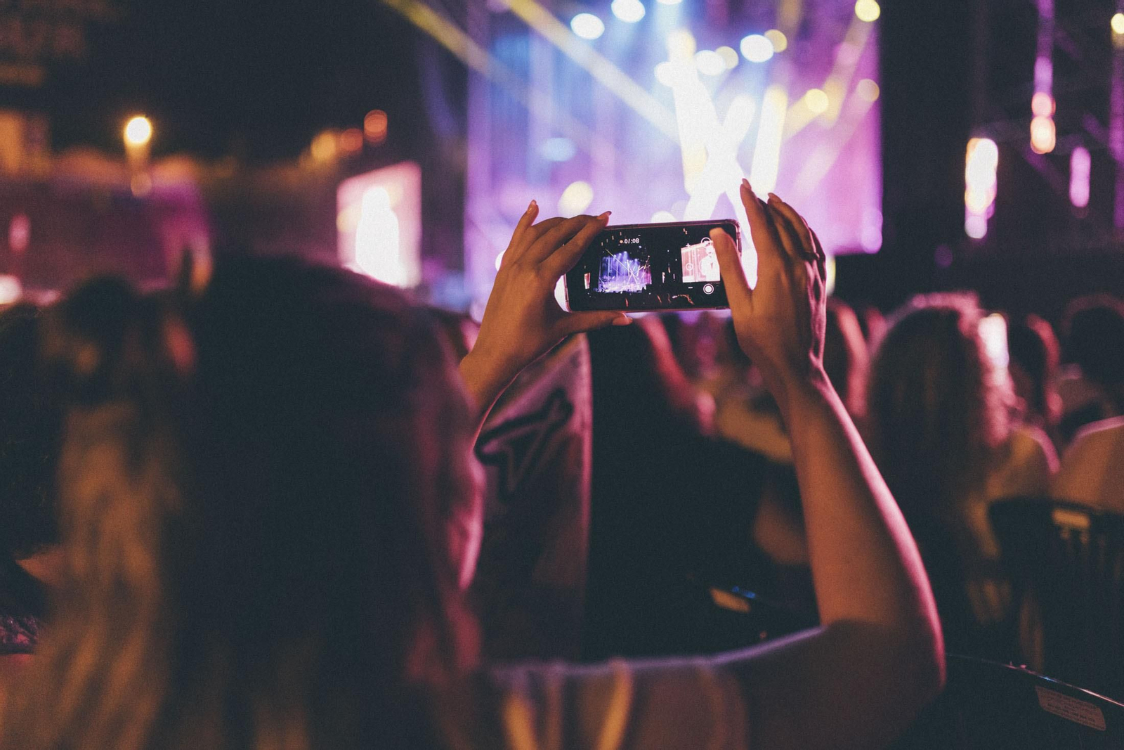 Imágenes del concierto de Camilo en la Plaza de Toros de La Merced