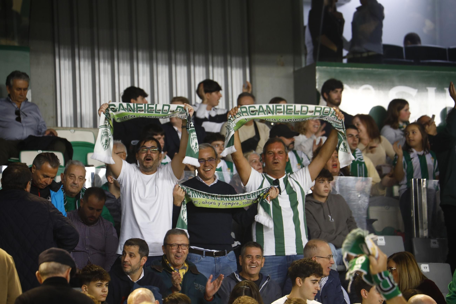 Las mejores fotos del ambiente en el Córdoba CF - Zaragoza en El Arcángel