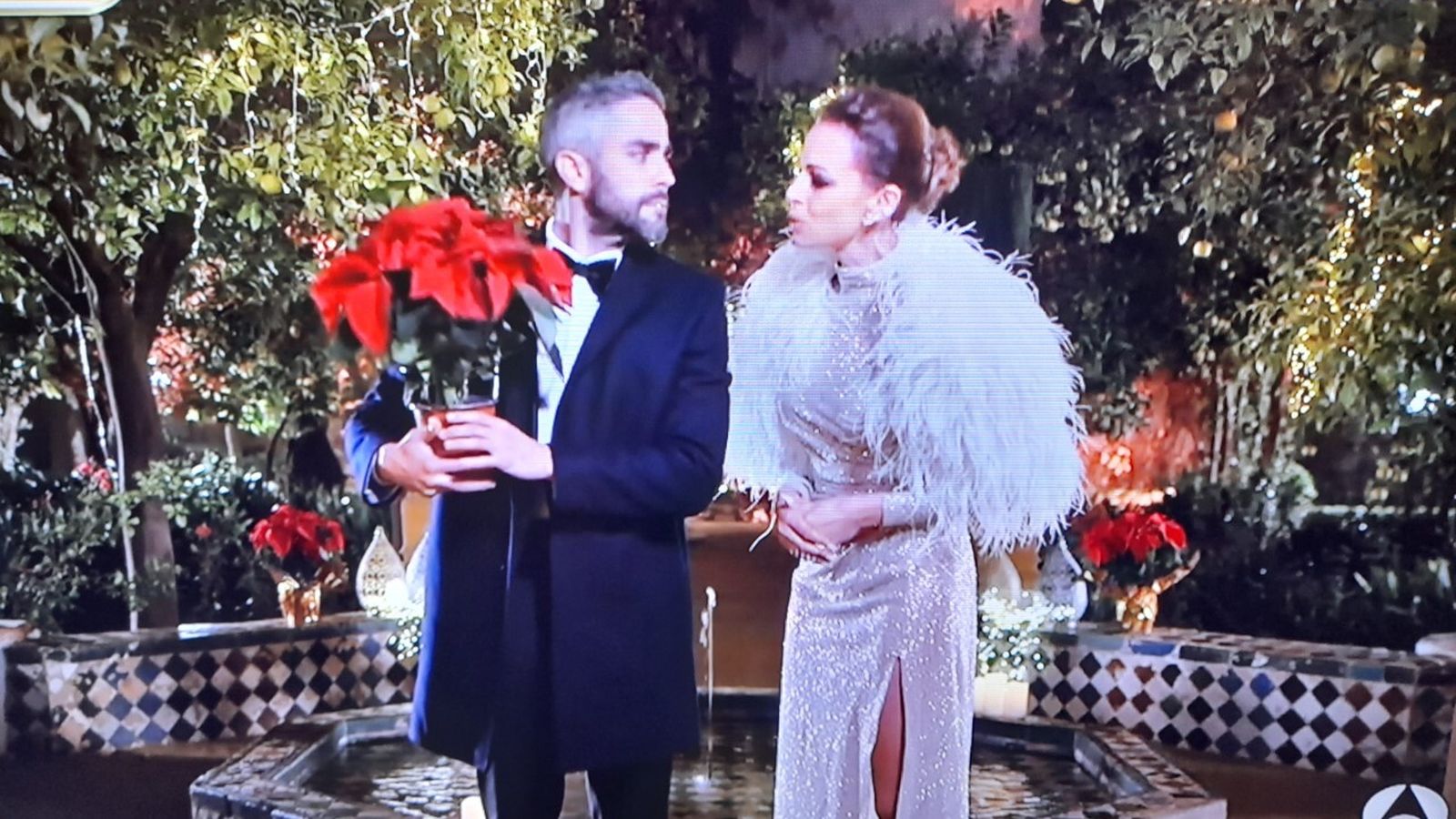 Roberto Leal y Eva González en el palacio de las Dueñas