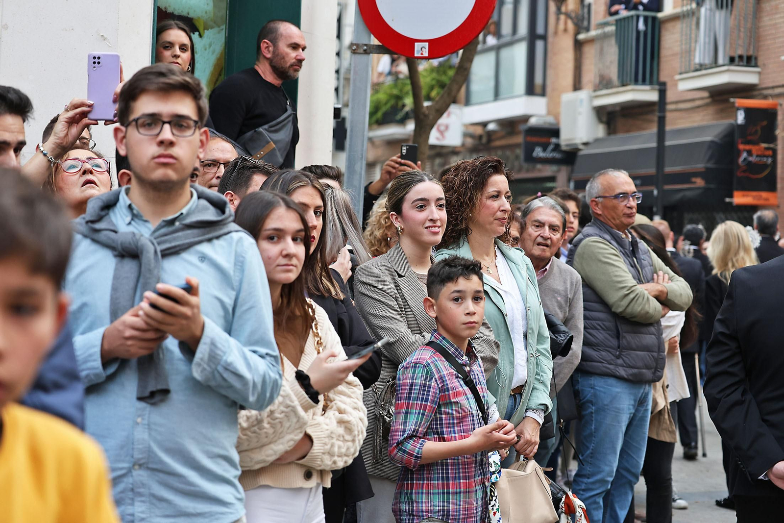 Las mejores imágenes del Sábado de Pasión en Huelva: La Legión con el Cristo de la Vera+Cruz