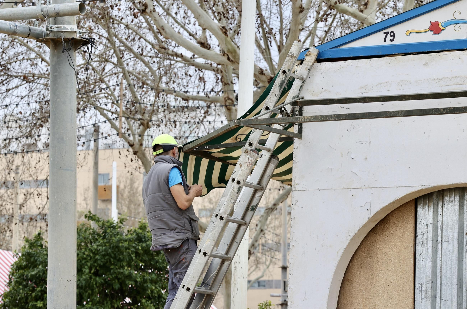 Así avanzan los trabajos del montaje de la Feria de Abril 2025
