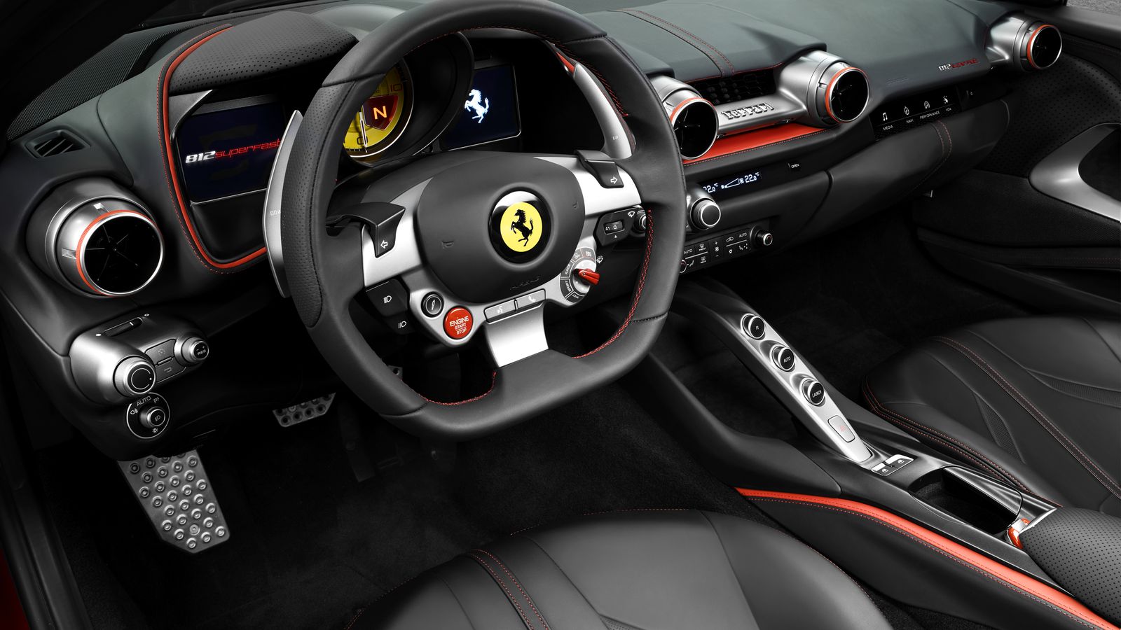 Todo en este nuevo Ferrari es espectacular, una combinación de artesanía y tecnología.