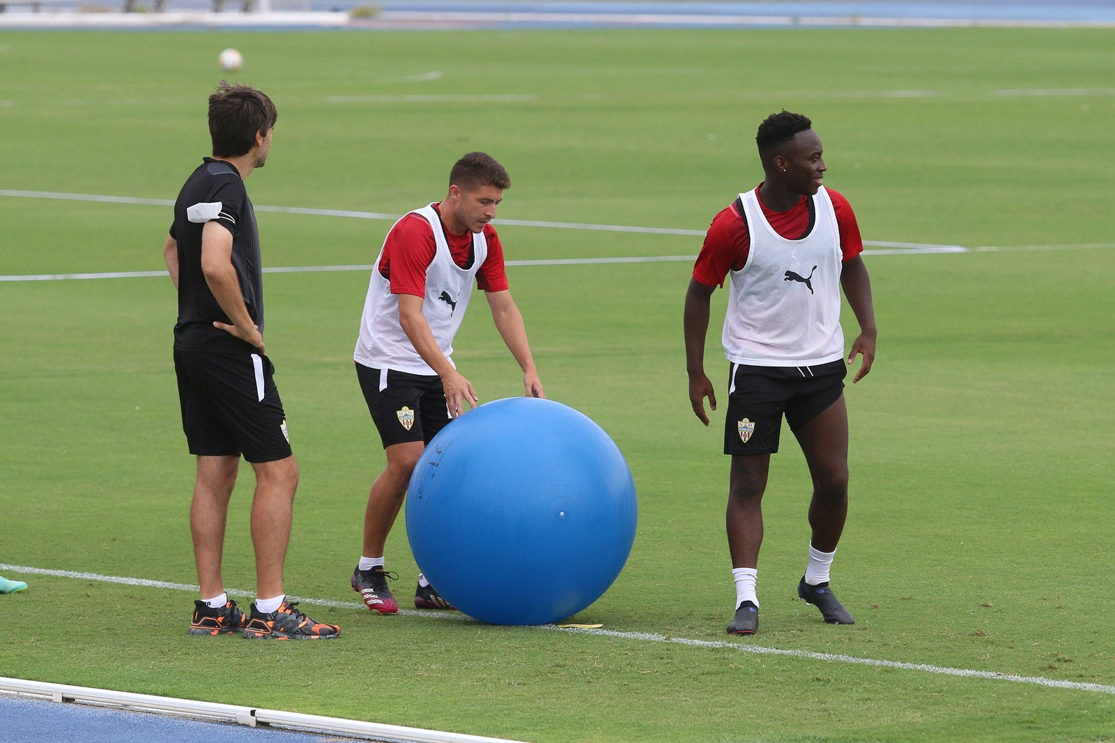 Fotogalería del entrenamiento de la UD Almería del miércoles 11 de agosto