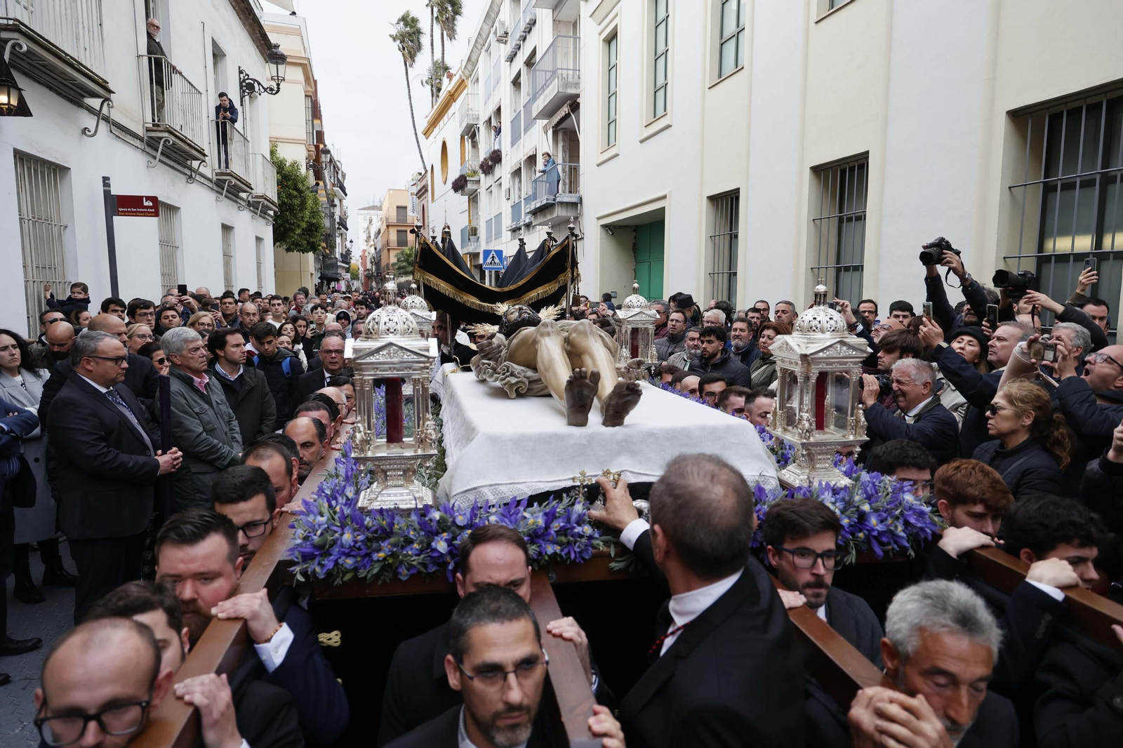 Las imágenes del Vía crucis de las Hermandades