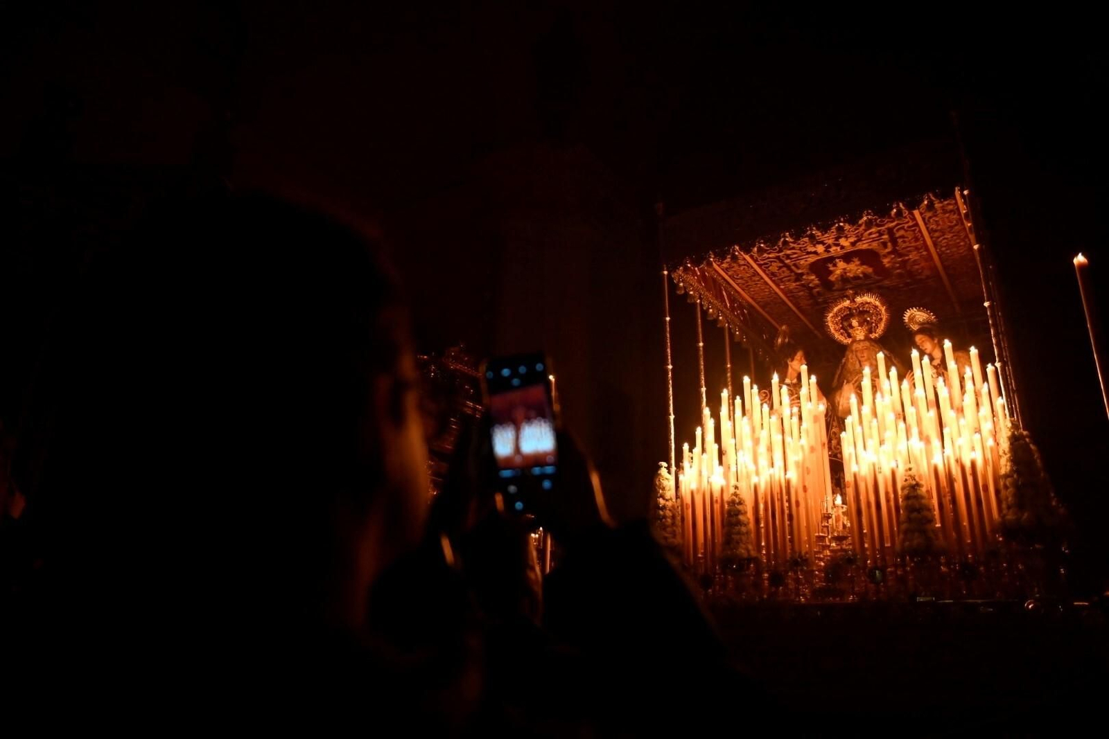 Las mejores imágenes del Santo Sepulcro en este Viernes Santo de Córdoba