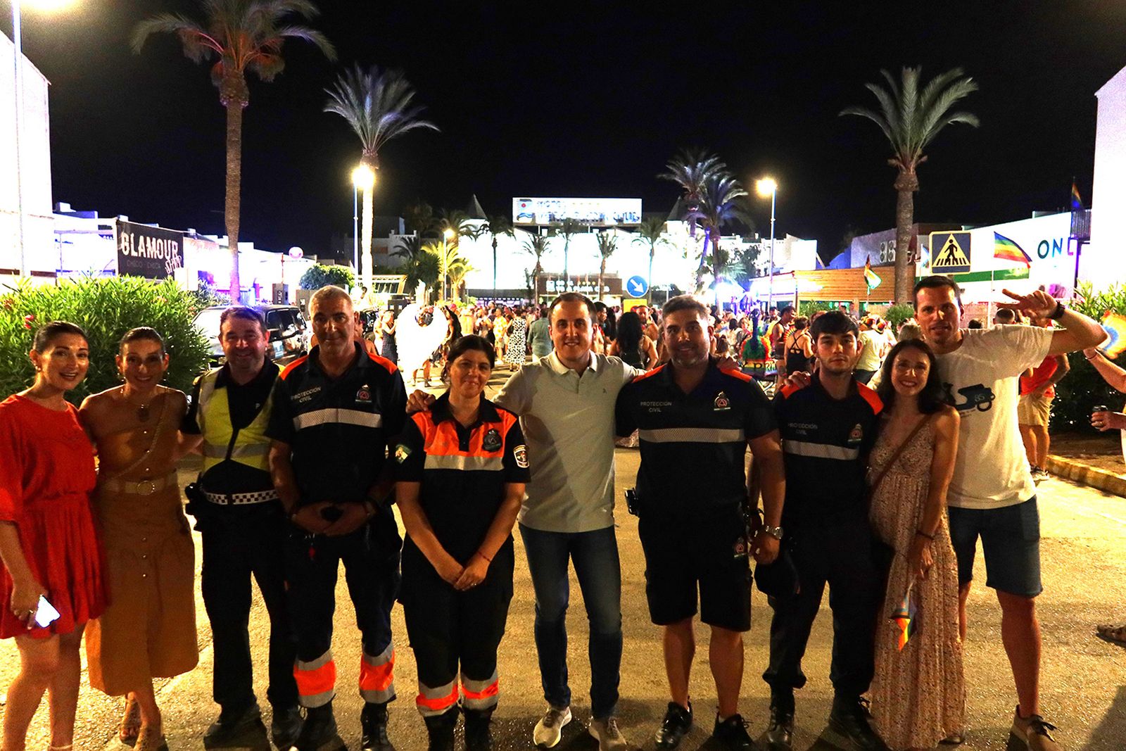 El desfile del Orgullo LGTBIQ de Vera Playa, en imágenes