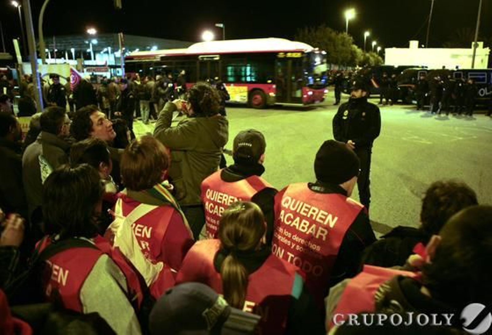 Huelga general en Tussam. 

Foto: Juan Carlos Muñoz