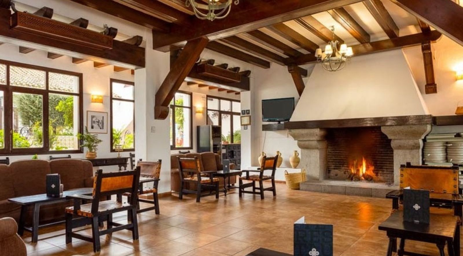 Los hoteles de Tugasa repartidos en Setenil, Zahara de la Sierra, Olvera, Vejer y El Bosque acogieron a los afectados por el temporal