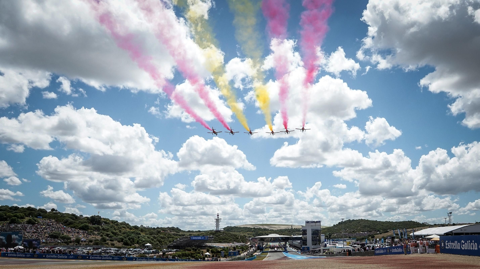 Imágenes del gran ambiente el domingo de carreras MotoGP en el Circuito de Jerez
