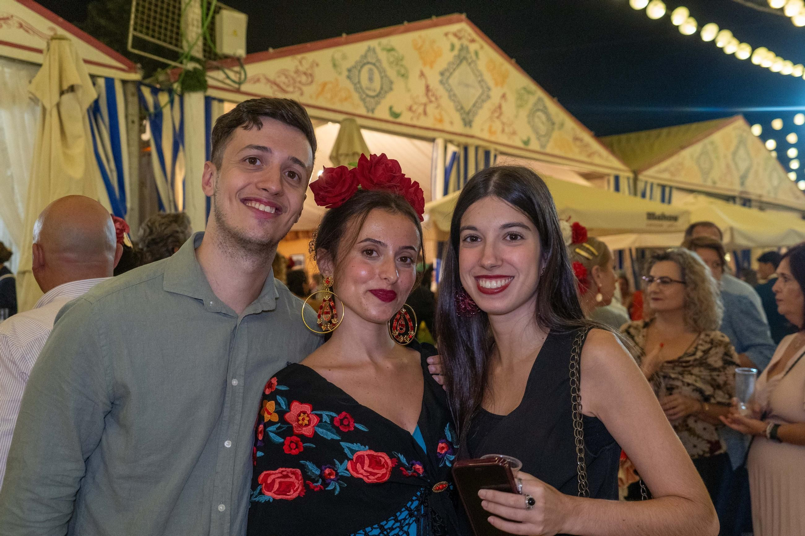 Imágenes del ambiente del ambiente de la noche del sábado en la Feria de Otoño y del Caballo 2025 de Huelva