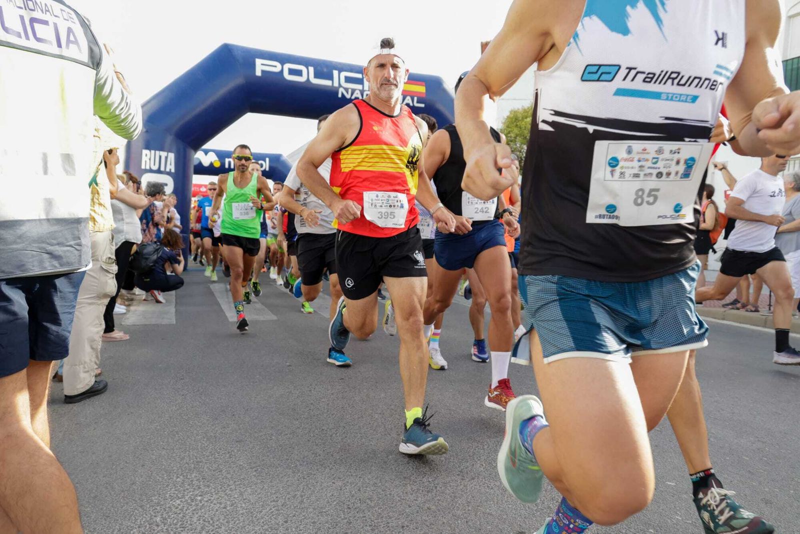 Las imágenes de la carrera Ruta 091 Kilómetros Solidarios celebrada en San Fernando