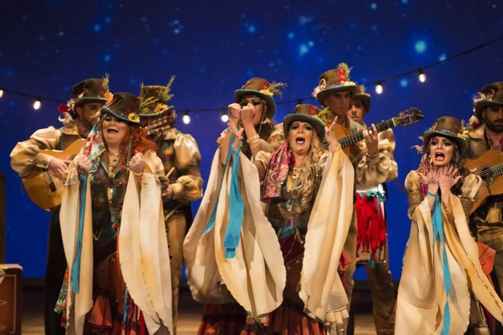 Las imágenes de la octava función clasificatoria