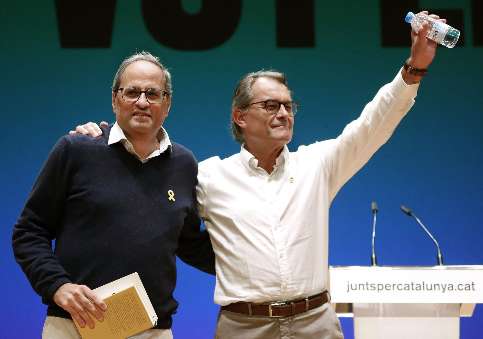Los ex presidentes catalanes Quim Torra y Artur Mas.