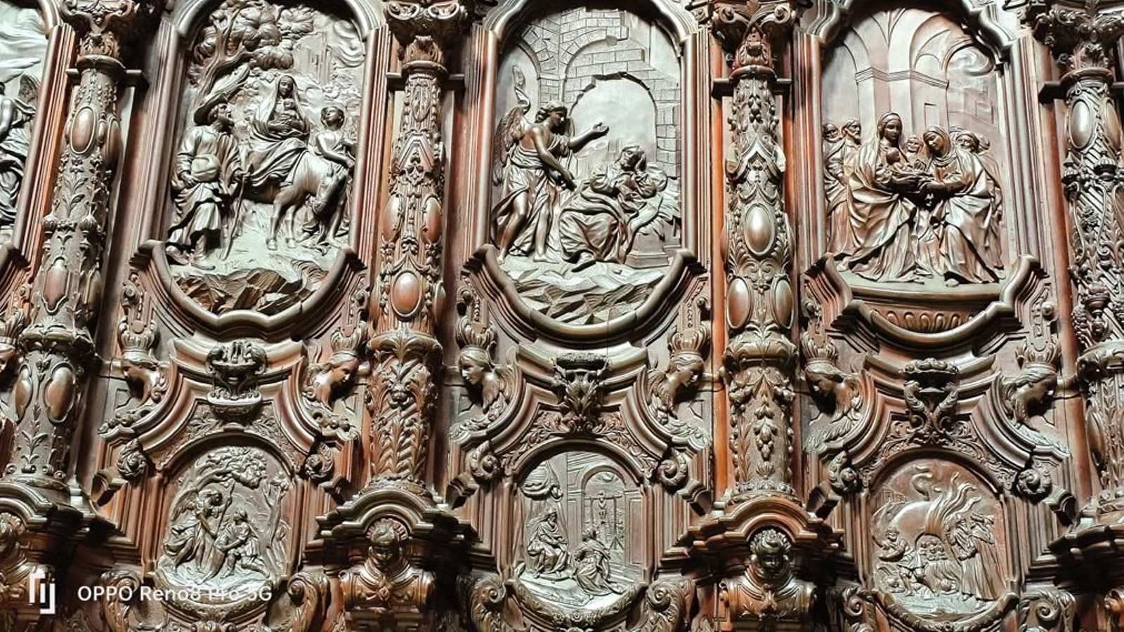 Foto de la Mezquita-Catedral de Córdoba tomada con el Oppo Reno 8 Pro