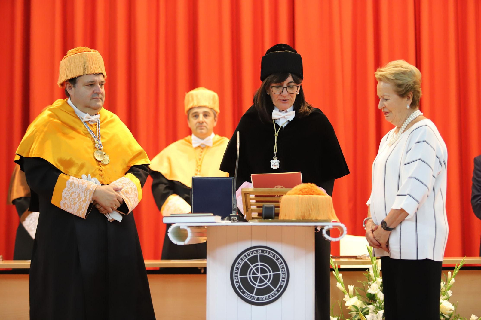 Imágenes de la investidura póstuma de García Palacios como doctor Honoris Causa